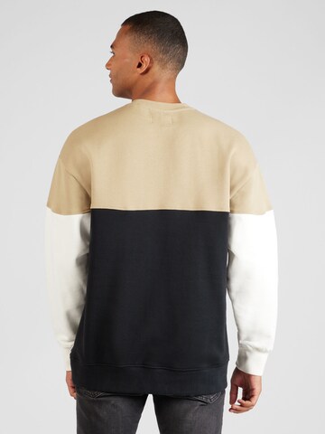 Lindbergh Sweatshirt in Beige