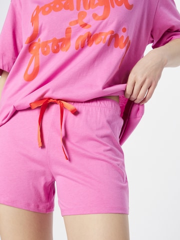 TRIUMPH Pyjamashortsit värissä vaaleanpunainen