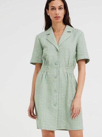 WE Fashion Shirt dress in Green: front