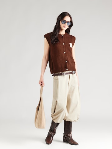 Hailys Πλεκτό γιλέκο 'Li44sa' σε καφέ