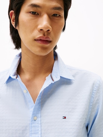 TOMMY HILFIGER Regular fit Button Up Shirt in Blue