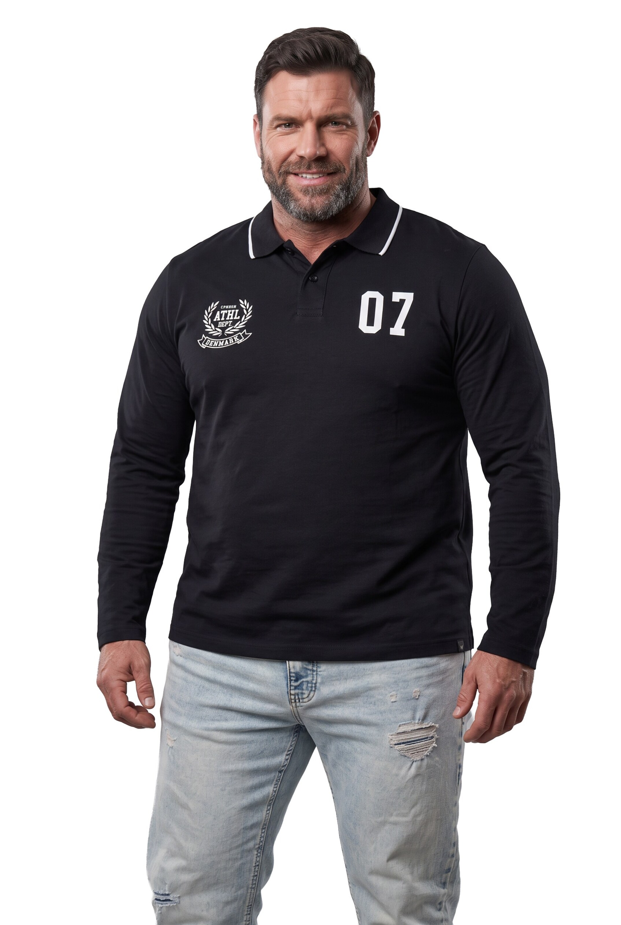 Men Plus Shirt in Black: front