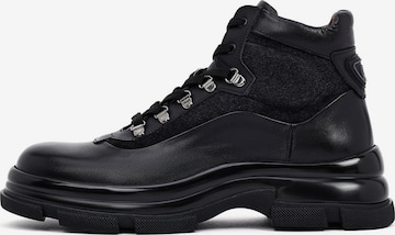 Derimod Bootsit värissä musta: etupuoli
