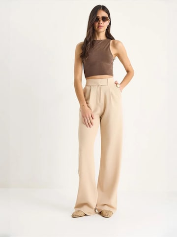 Bianco Lucci Wide leg Bandplooibroek in Beige