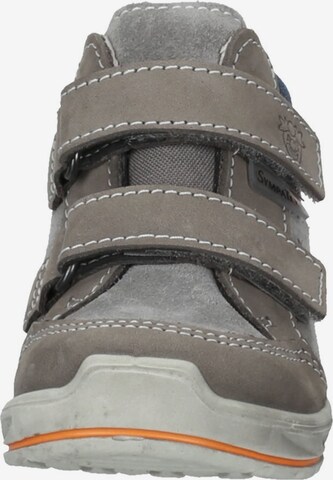Scarpa bassa 'Kimo' di Pepino in grigio