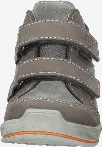 Chaussure basse Pepino en gris