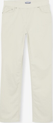 BRAX Regular Pants in White: front