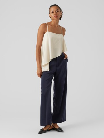 VERO MODA Loosefit Pantalon 'AYOEMINTE' in Blauw