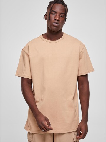 Urban Classics قميص بلون بيج: الأمام