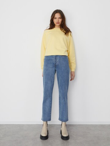 Sweat-shirt 'Tessa' LeGer by Lena Gercke en jaune