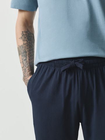Next Pyjamas lång i beige