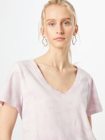 GAP T-Shirt in Pink