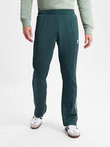ADIDAS ORIGINALS Regular Trousers 'Adicolor 70s' in Green: front