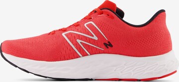 Chaussure de course 'Fresh Foam X EVOZ v3' new balance en rouge : devant