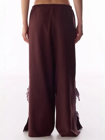 Wide leg Pantaloni 'Hose' di Penti in rosso