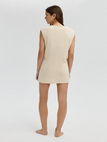 Touche Prive Kleid in Beige