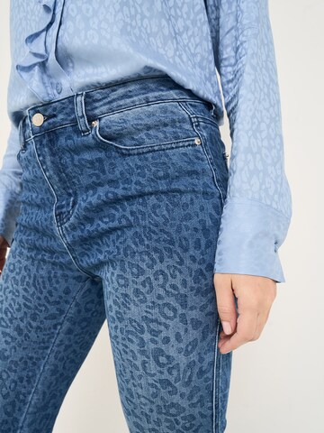 Camomilla Italia Regular Jeans in Blue