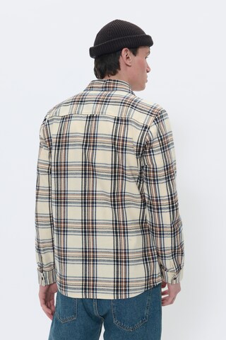 Coupe regular Chemise 'Pelton' Matinique en beige