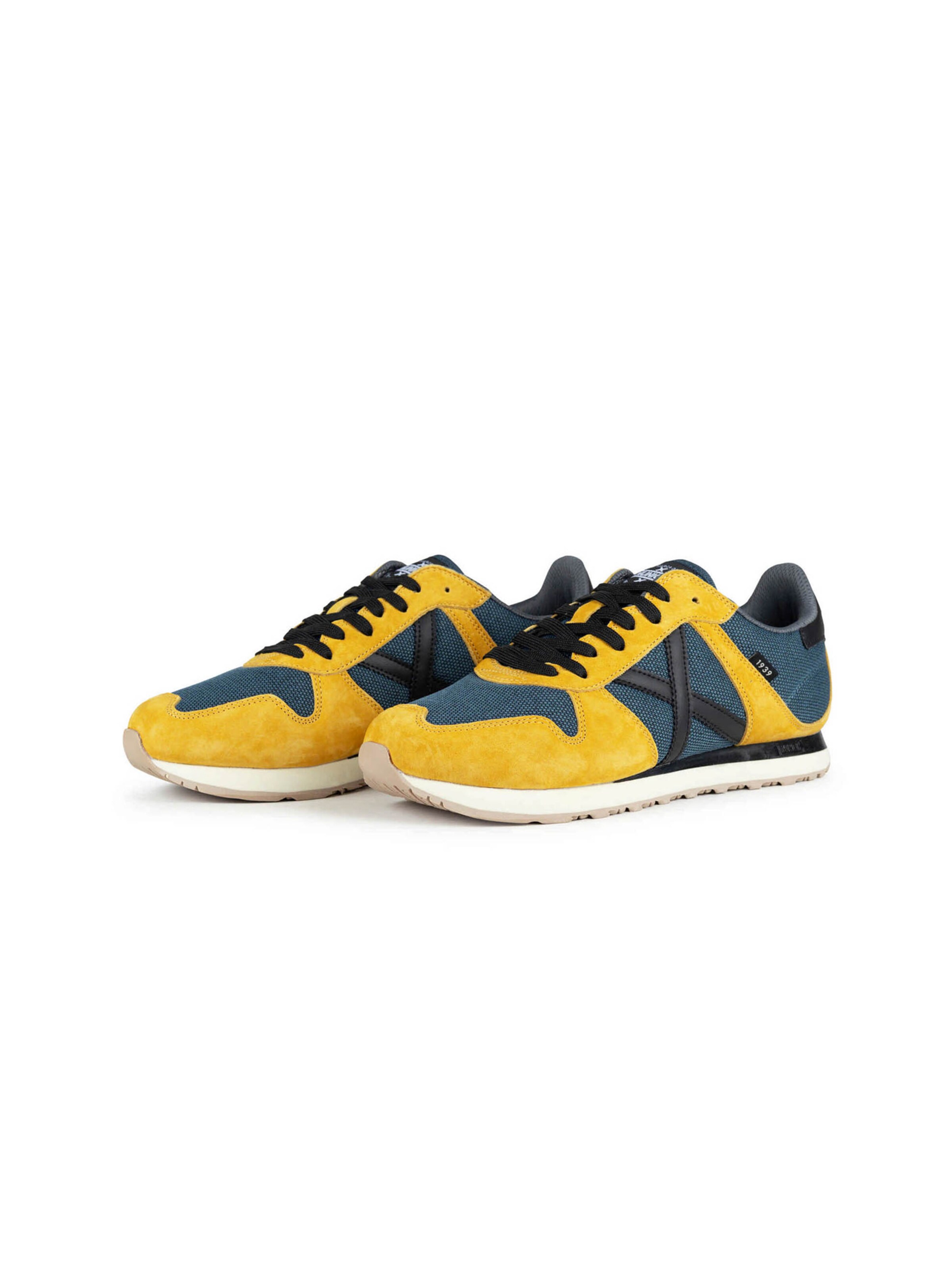 MUNICH Sneakers laag 'MASSANA CLASSIC' in Blauw: voorkant