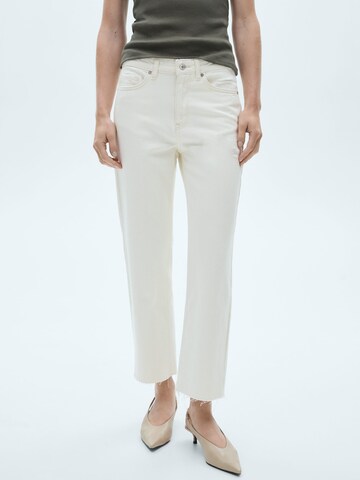 MANGO Regular Jeans 'BLANCA' in Weiß: Vorderseite