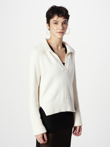 Abercrombie & Fitch Sweater 'AVERY' in White: front