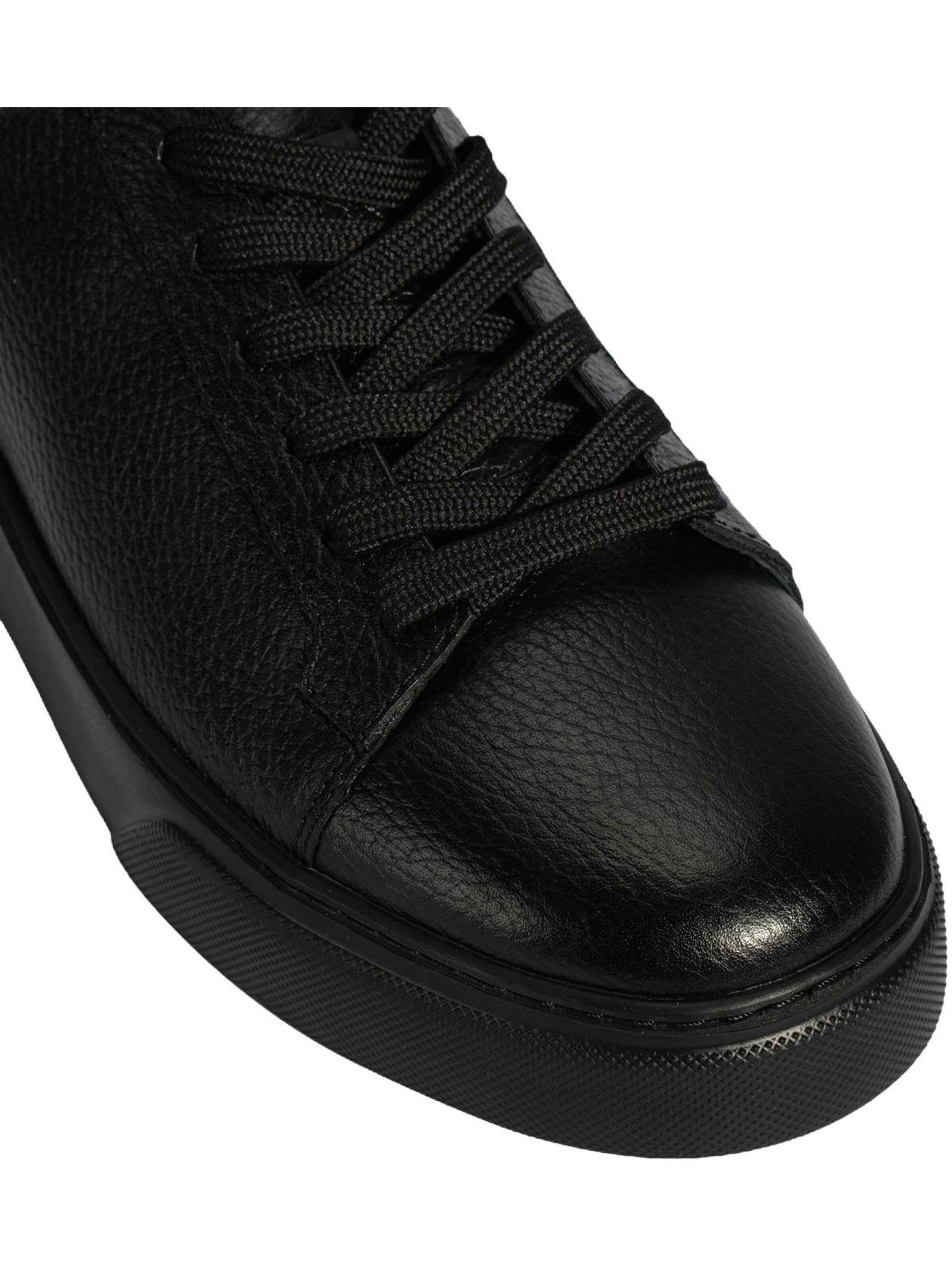 Desa - Zapatillas sin cordones 'Trainer' en negro