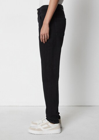 Marc O'Polo DENIM Tapered Jeans 'Freja' in Zwart