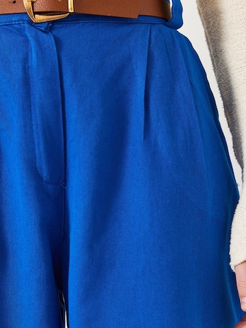Wide Leg Pantalon à pince Bianco Lucci en bleu