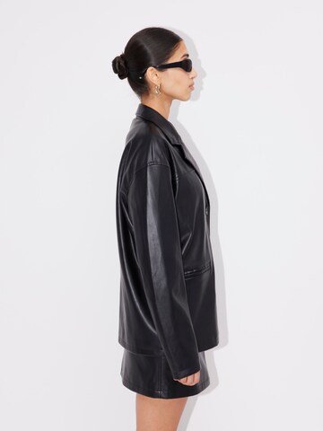 Veste mi-saison 'Adelaide' LeGer by Lena Gercke en noir