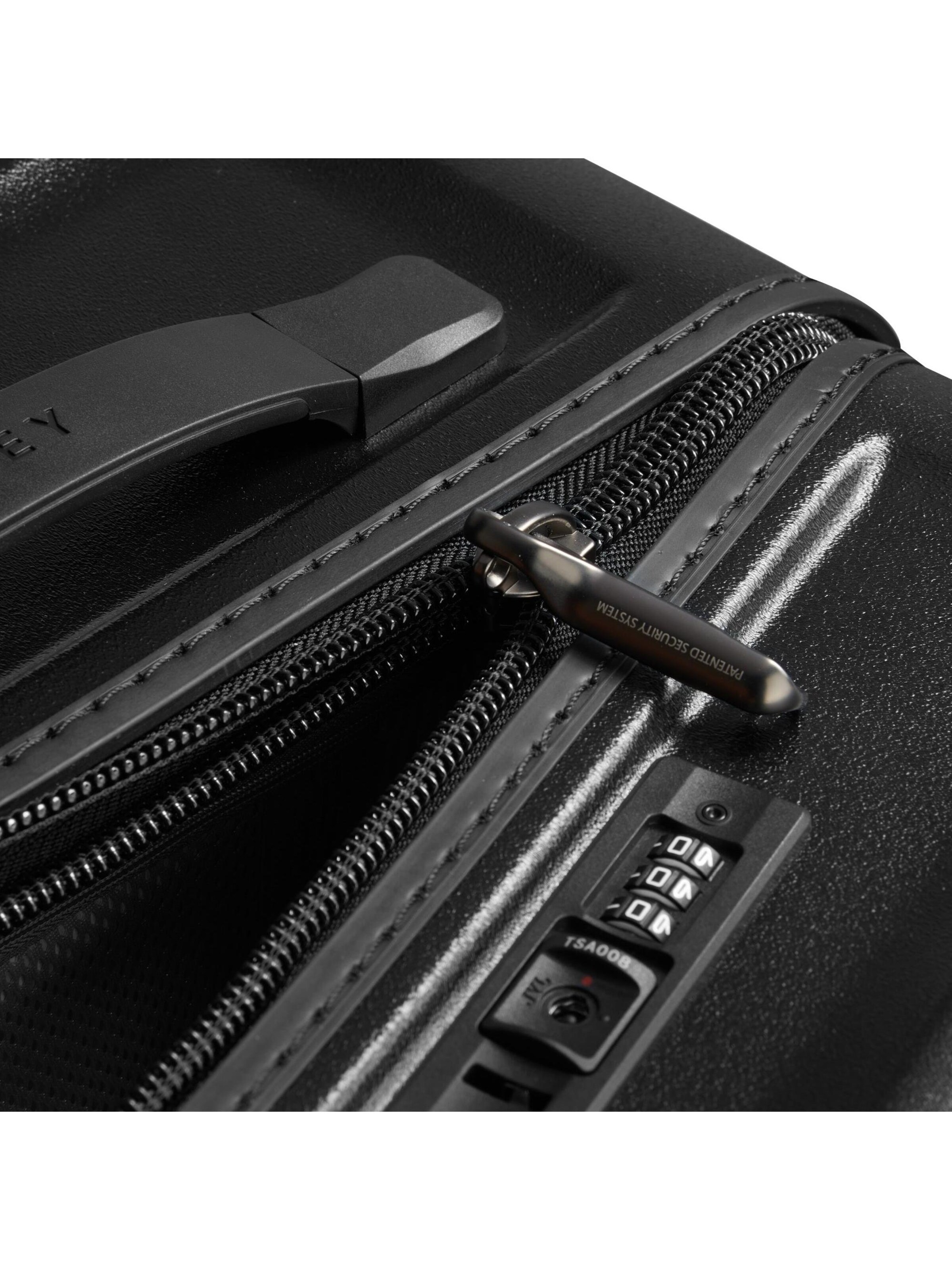 Delsey Paris Trolley 'Turenne 2.0'‌‌‌‌‌‌‌‌‌ in Schwarz