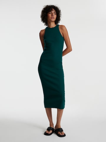 Rochie 'Janah' de la EDITED pe verde: față