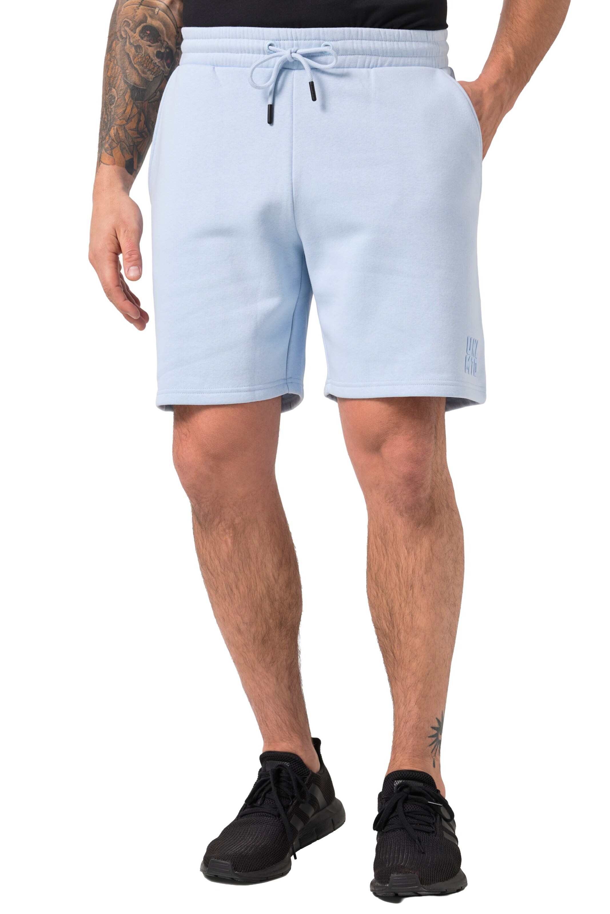 JAY-PI Regular Shorts in Blau: Vorderseite