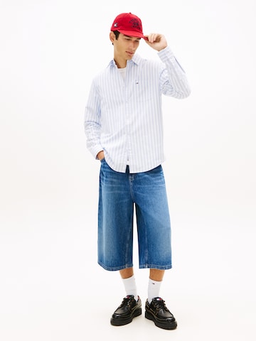 Tommy Jeans Regular fit Button Up Shirt in Blue