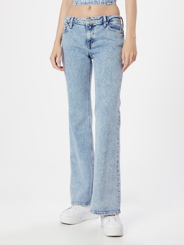 Tommy Jeans Flared Jeans 'SOPHIE' in Blauw: voorkant