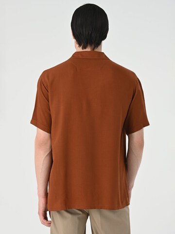 Antioch Regular fit Overhemd in Bruin
