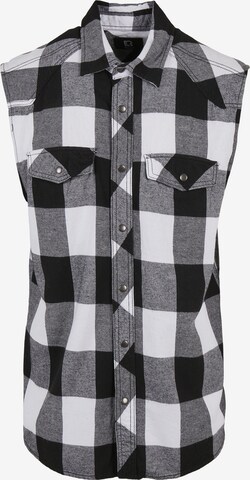 Brandit Regular fit Button Up Shirt in Black: front