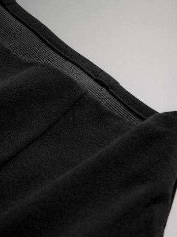 The Set - Falda en negro