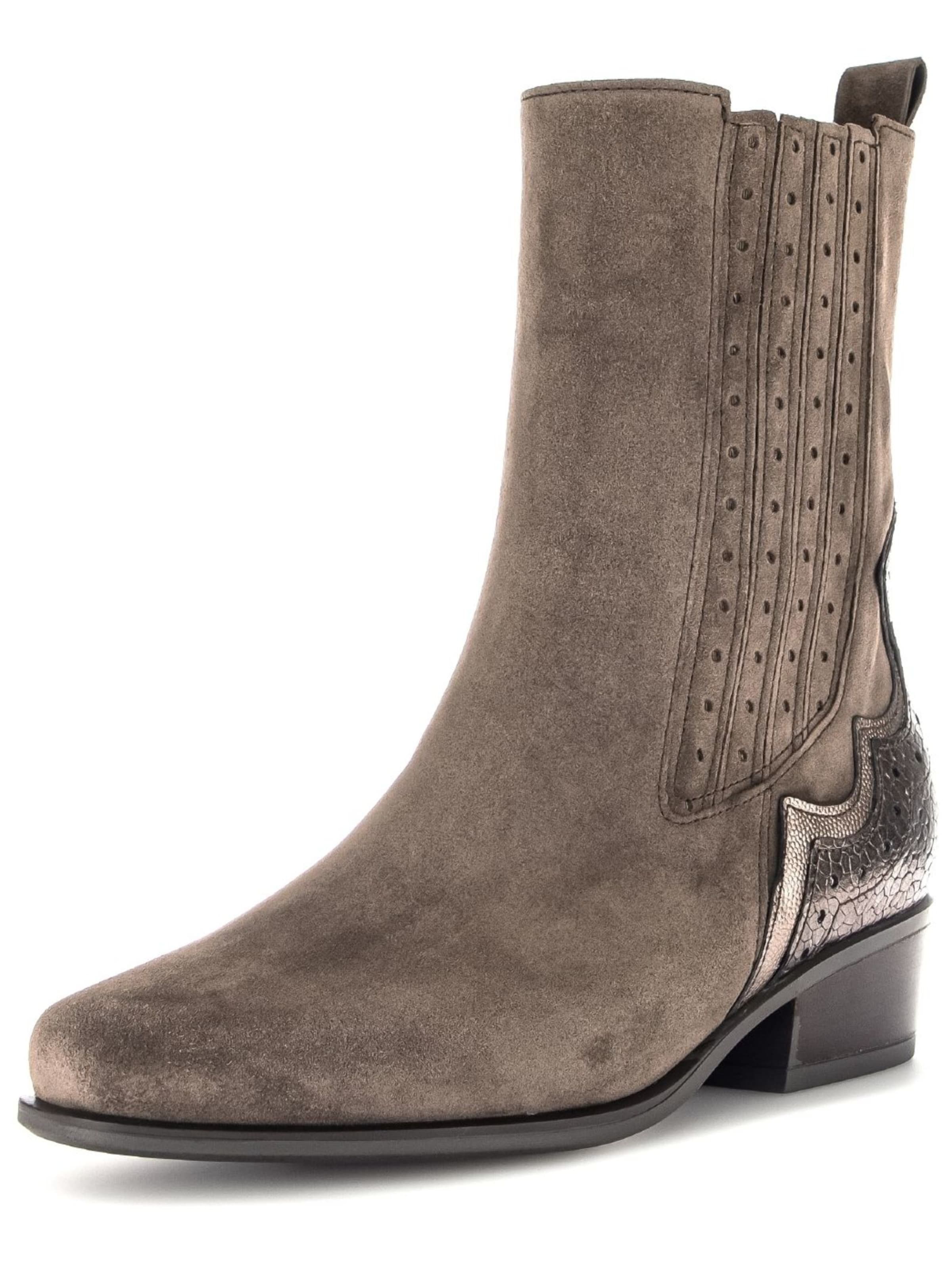 Apple of Eden Ankle Boots IVA in Brown Caramel ABOUT YOU