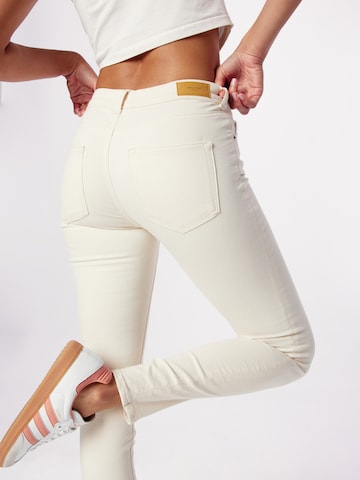 VERO MODA - Skinny Vaquero 'Lux' en beige