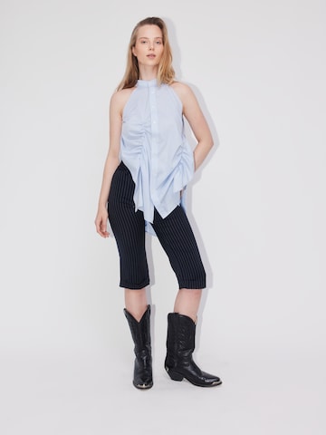 ABOUT YOU REBIRTH STUDIOS - Blusa 'Shirred' en azul