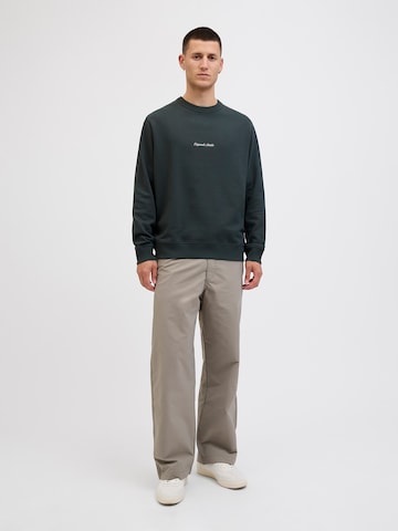 JACK & JONES Μπλούζα φούτερ 'JORNORREBRO' σε πράσινο