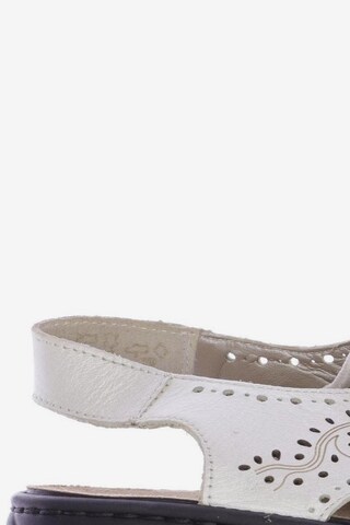 Rieker Sandals & High-Heeled Sandals in 37 in White