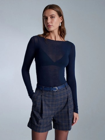 Dilvin Shirt in Blue: front