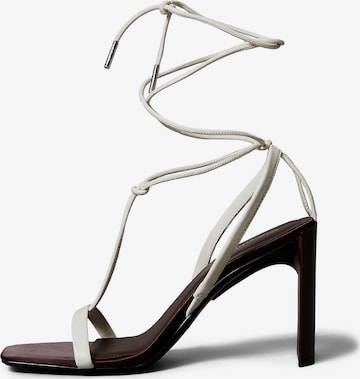 Calvin Klein Sandale in Rot: Vorderseite