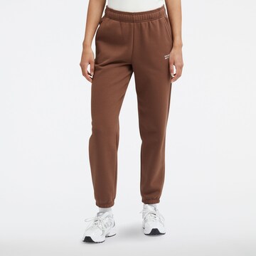 Regular Pantalon de sport new balance en marron : devant