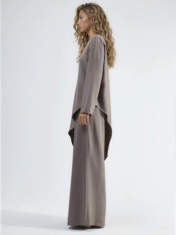 Busem Bluse in Braun