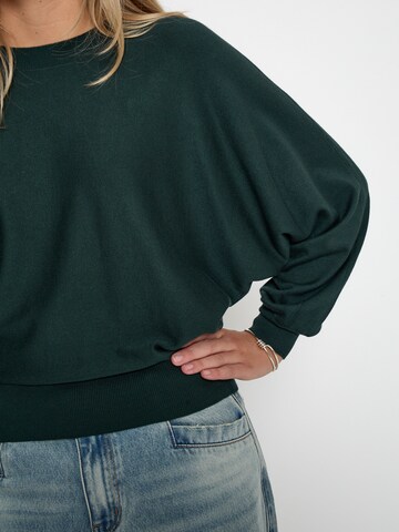 minus Sweater 'Dana' in Green
