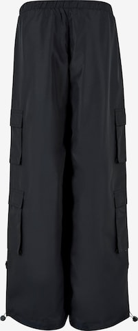 Urban Classics Wide leg Cargo trousers in Black