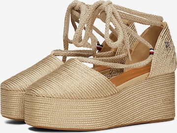 TOMMY HILFIGER Sandals 'Braided' in Gold