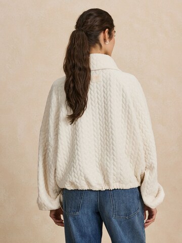Next Pullover in Beige